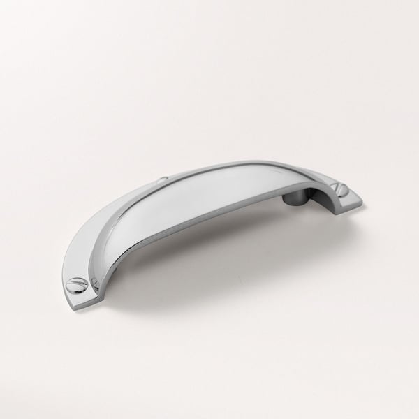 August 100 - Handtag I Aluminum